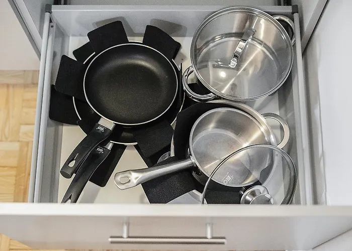 Cozy And Calm - Historic Center With Elevator & Free Parking By Hero Homes Διαμέρισμα