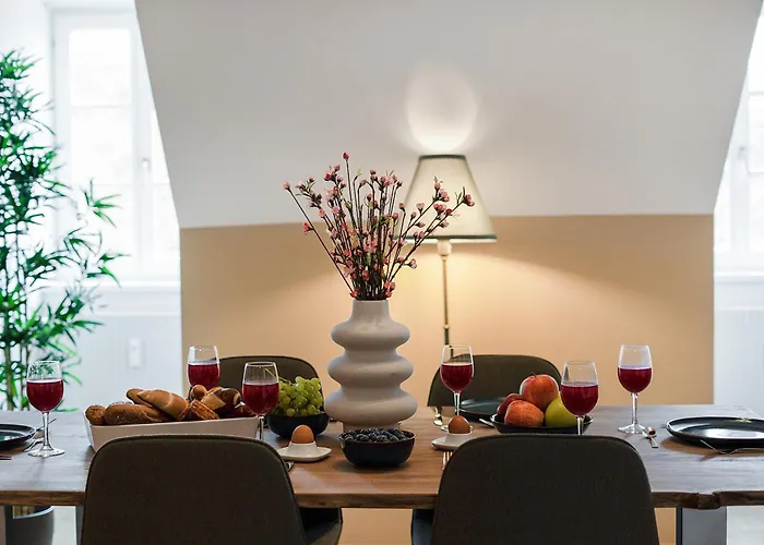 Cozy And Calm - Historic Center With Elevator & Free Parking By Hero Homes Διαμέρισμα