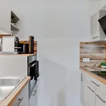 Cozy And Calm - Historic Center With Elevator & Free Parking By Hero Homes *