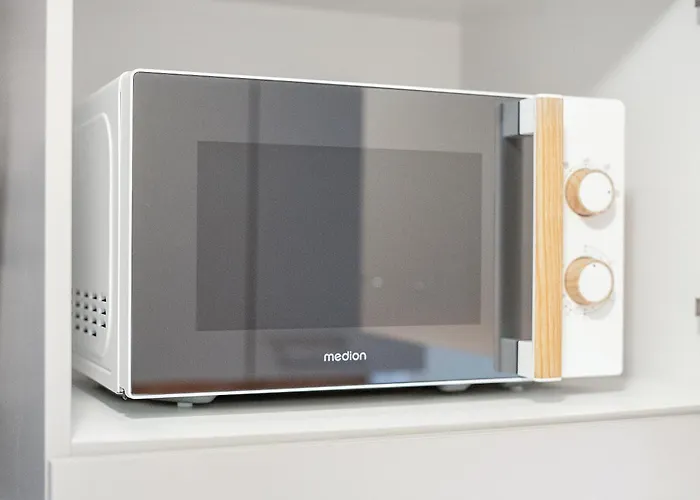 Cozy And Calm - Historic Center With Elevator & Free Parking By Hero Homes Апартаменты *