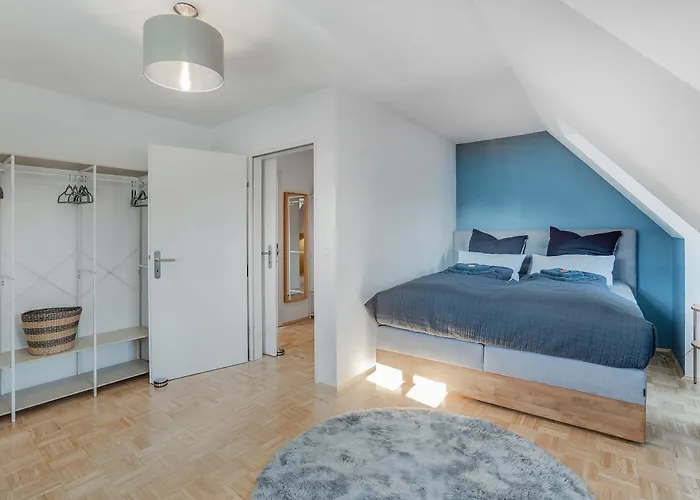 Apartament Cozy And Calm - Historic Center With Elevator & Free Parking By Hero Homes Graz
